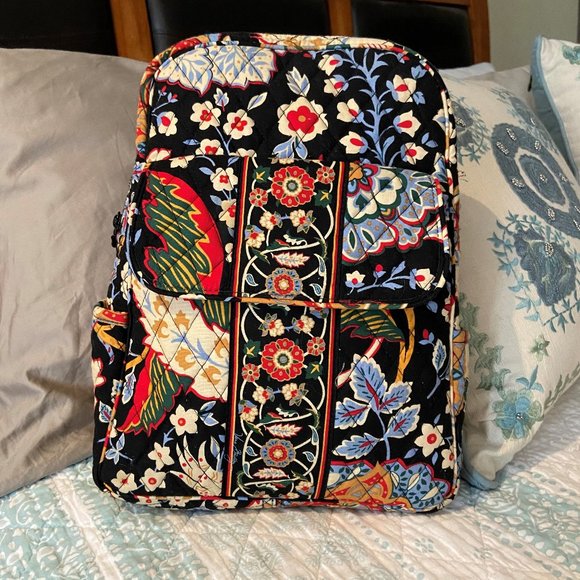 Vera Bradley backpack - Picture 1 of 2